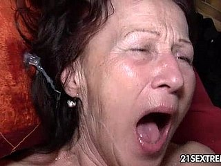 Granny Permainan