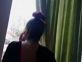 e Nhi Nhanh
