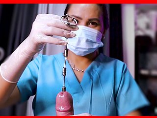 Bordando e soando da enfermeira sádica Dominafire