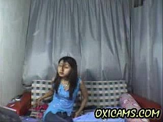 Cute Chinese Teen Blinking Nude On Webcam (new 1)
