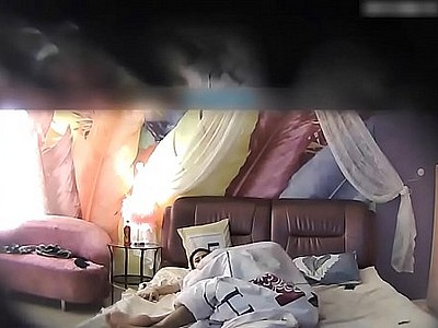 酒店偷拍极品模特身材高颜值美女与年轻小伙激情一顿爆操呻吟给力 (看直播裸聊约炮加微信 dsy334452)