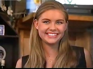 geil blondje op een cast