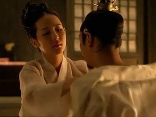 Someone's skin Concubine (2012) Jo Yeo-jeong - scene3