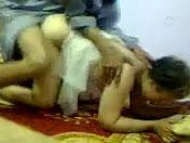 エジプトの熟女は次のように乗りました