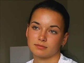 Maggie russo 19yo - Fundição 2002