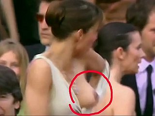 người nổi tiếng Hot trượt núm vú